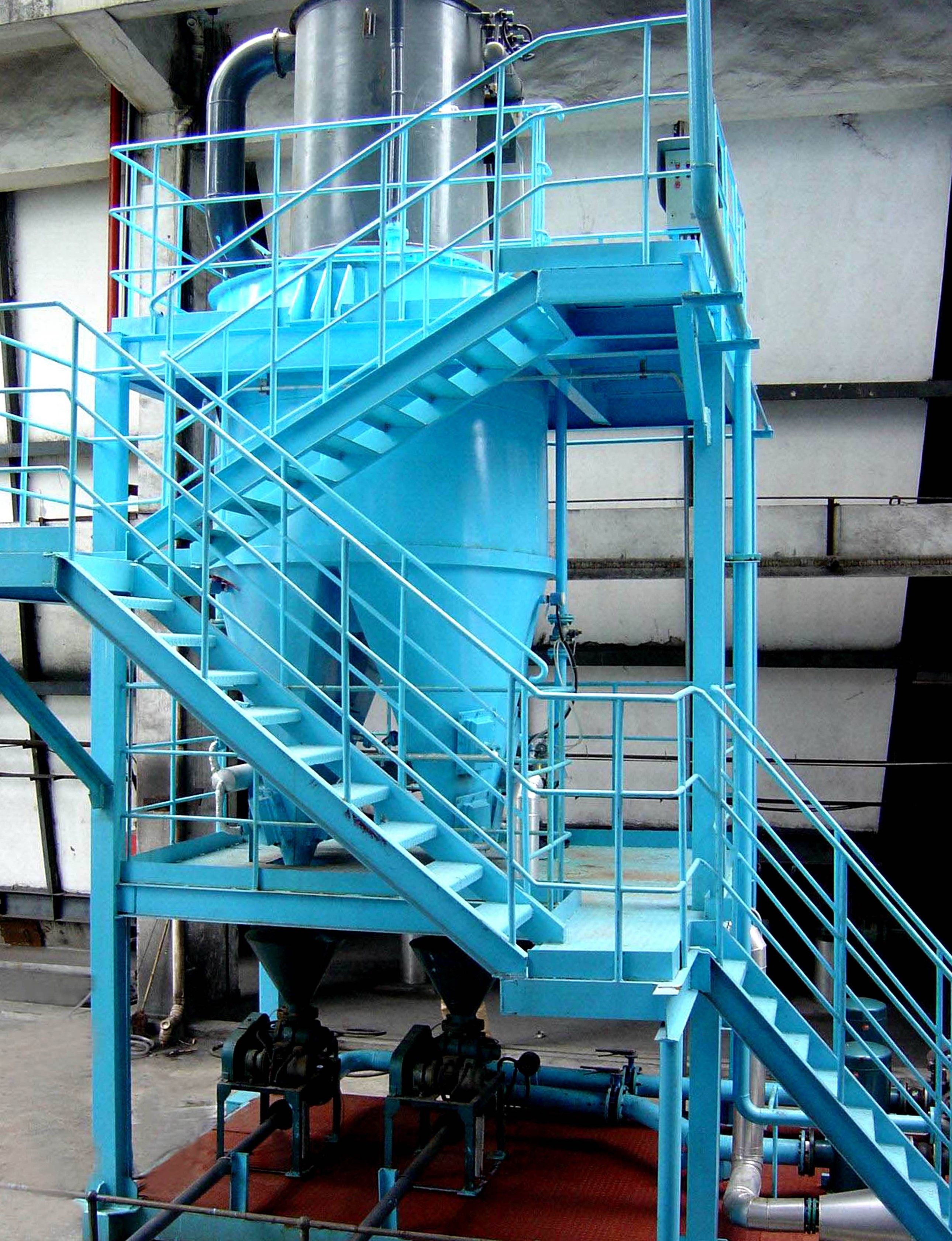 廣州員村電廠8立方米爐前倉(cāng)總成及稀相輸送設(shè)備